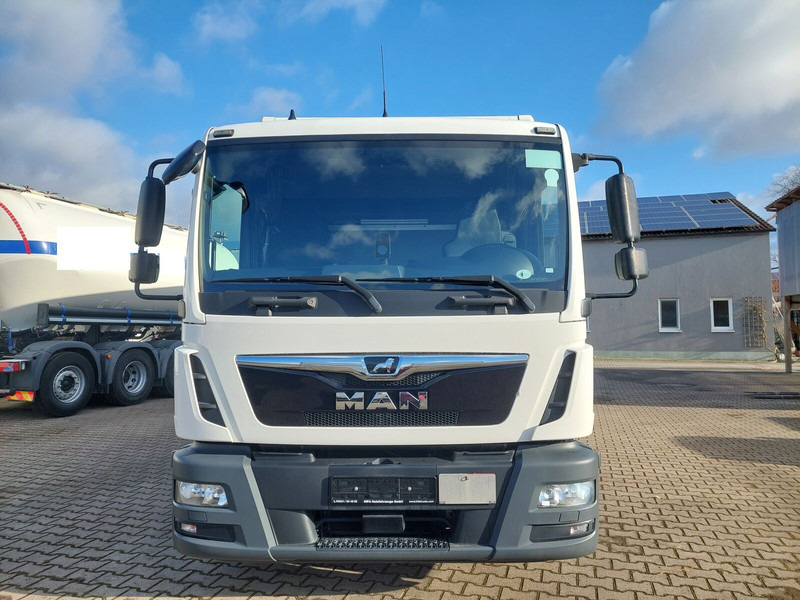MAN TGL 8.190 L gFH Koffer LBW AHK (25) TÜV NEU - Φορτηγό κόφα: φωτογραφία 3 MAN TGL 8.190 L gFH Koffer LBW AHK (25) TÜV NEU - Φορτηγό κόφα: φωτογραφία 3
