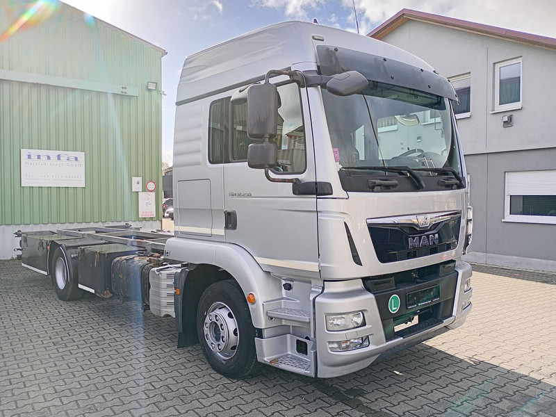 MAN TGM 12.290 BDF Euro 6 4x2 AHK (37) - Φορτηγό σασί: φωτογραφία 2 MAN TGM 12.290 BDF Euro 6 4x2 AHK (37) - Φορτηγό σασί: φωτογραφία 2