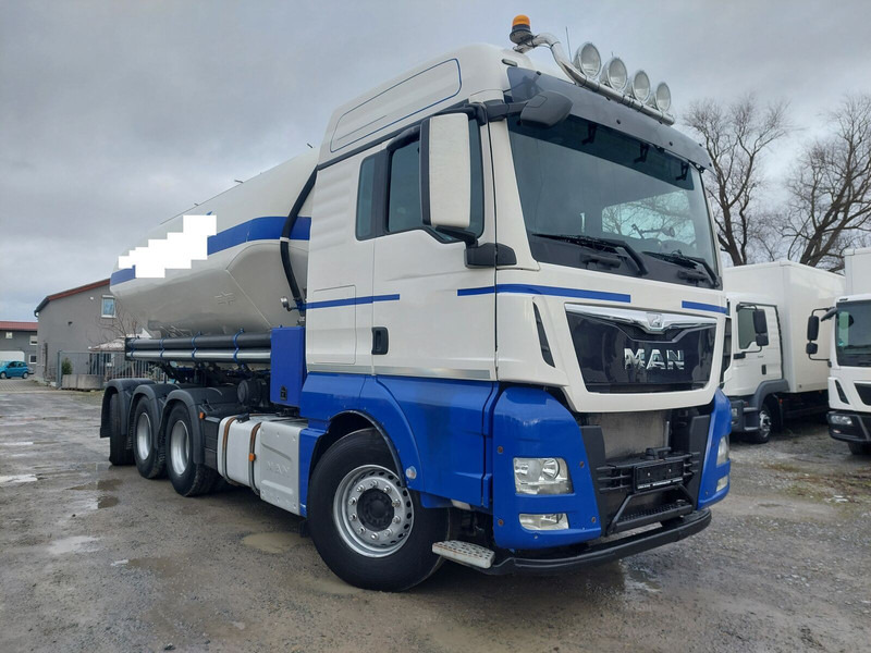 MAN TGX 35.440 Silo Euro 6 8x4 Lift+Lenk Klima (5) - Φορτηγό: φωτογραφία 3 MAN TGX 35.440 Silo Euro 6 8x4 Lift+Lenk Klima (5) - Φορτηγό: φωτογραφία 3