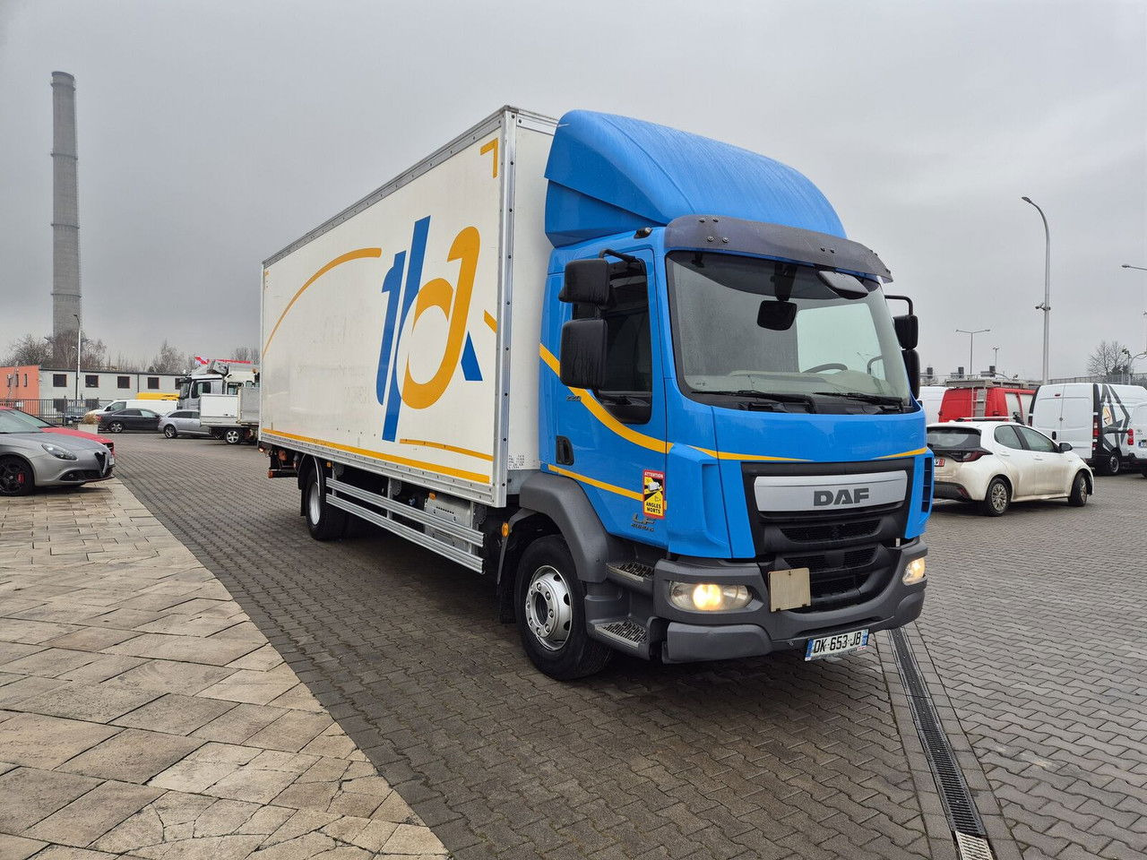DAF LF 220 - Φορτηγό κόφα: φωτογραφία 5 DAF LF 220 - Φορτηγό κόφα: φωτογραφία 5