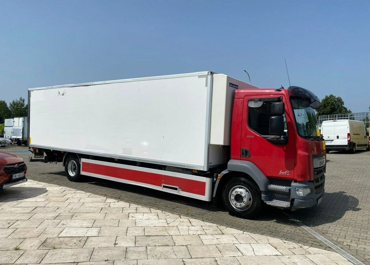 DAF LF 250 LF250I / 1 Owner / Hulsteins / Super Condition - Φορτηγό ψυγείο: φωτογραφία 5 DAF LF 250 LF250I / 1 Owner / Hulsteins / Super Condition - Φορτηγό ψυγείο: φωτογραφία 5