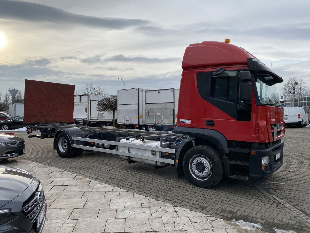 Iveco Stralis 360 AT 190 / Euro 5 / NEW Service / Long Frame - Φορτηγό σασί: φωτογραφία 5 Iveco Stralis 360 AT 190 / Euro 5 / NEW Service / Long Frame - Φορτηγό σασί: φωτογραφία 5