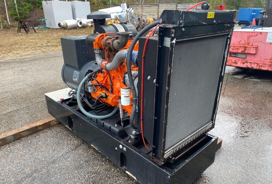 MECALAC ECP34 2S4 - Iveco Engine,126kVA,New oils, filters, Mecc Alte ECP34 2S4 - Iveco Engine,126kVA,New oils, filters, Like New - Βιομηχανική γεννήτρια: φωτογραφία 1 MECALAC ECP34 2S4 - Iveco Engine,126kVA,New oils, filters, Mecc Alte ECP34 2S4 - Iveco Engine,126kVA,New oils, filters, Like New - Βιομηχανική γεννήτρια: φωτογραφία 1