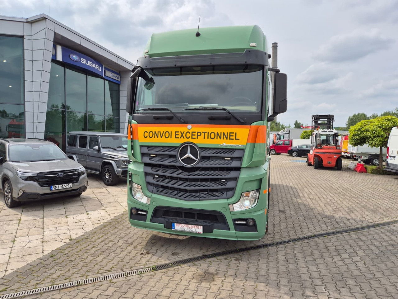 Mercedes-Benz Actros 4163 8X4 / 1 Owner / LOW KM / Super Condition - Τράκτορας: φωτογραφία 3 Mercedes-Benz Actros 4163 8X4 / 1 Owner / LOW KM / Super Condition - Τράκτορας: φωτογραφία 3