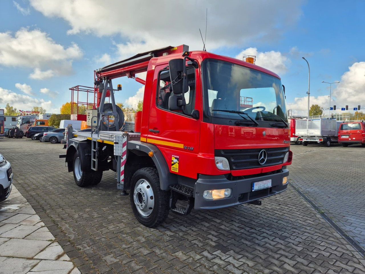 Mercedes-Benz Atego 918 4x4 / 16 M Lift / Serviced - Φορτηγό με εναέρια πλατφόρμα: φωτογραφία 5 Mercedes-Benz Atego 918 4x4 / 16 M Lift / Serviced - Φορτηγό με εναέρια πλατφόρμα: φωτογραφία 5