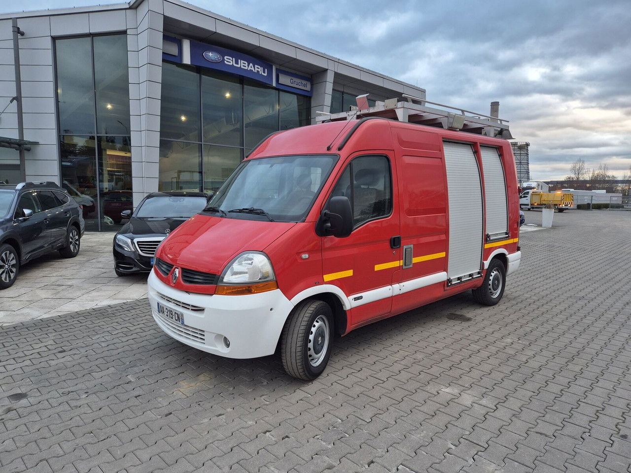 Renault Master 2.5 DCi / Only 25TKM / Like NEW / WE Have 3 THE Same - Πυροσβεστικό όχημα: φωτογραφία 1 Renault Master 2.5 DCi / Only 25TKM / Like NEW / WE Have 3 THE Same - Πυροσβεστικό όχημα: φωτογραφία 1