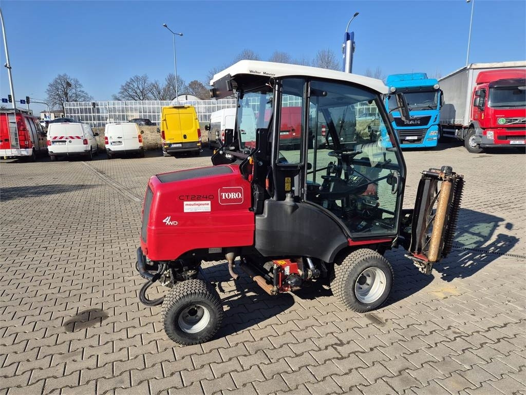 Toro CT2240 / 4WD / LIKE NEW! / ONLY 1681MTH - Δημοτικό τρακτέρ: φωτογραφία 1 Toro CT2240 / 4WD / LIKE NEW! / ONLY 1681MTH - Δημοτικό τρακτέρ: φωτογραφία 1