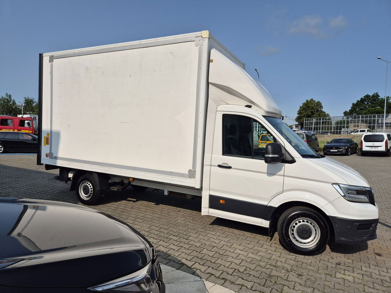 Volkswagen Crafter 2.0 TDI 177HP / High Container / Lift 750KG / Super Cond - Επαγγελματικό αυτοκίνητο κόφα: φωτογραφία 2 Volkswagen Crafter 2.0 TDI 177HP / High Container / Lift 750KG / Super Cond - Επαγγελματικό αυτοκίνητο κόφα: φωτογραφία 2