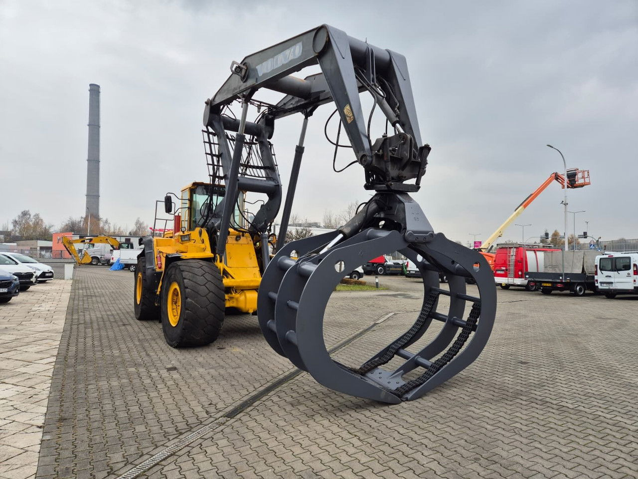 Volvo L180 E - Ελαστιχοφόρος φορτωτής: φωτογραφία 5 Volvo L180 E - Ελαστιχοφόρος φορτωτής: φωτογραφία 5