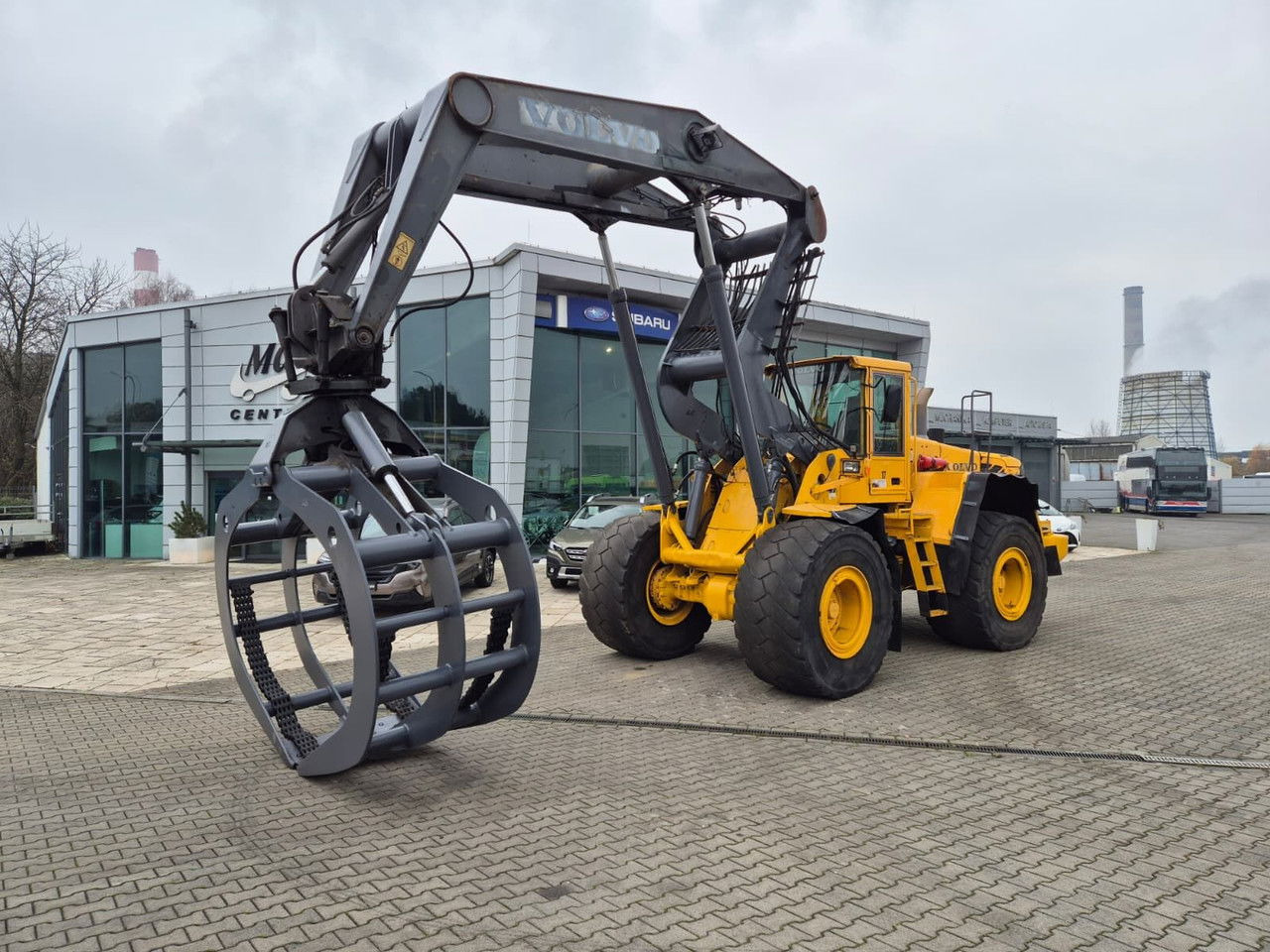 Volvo L180 E - Ελαστιχοφόρος φορτωτής: φωτογραφία 1 Volvo L180 E - Ελαστιχοφόρος φορτωτής: φωτογραφία 1