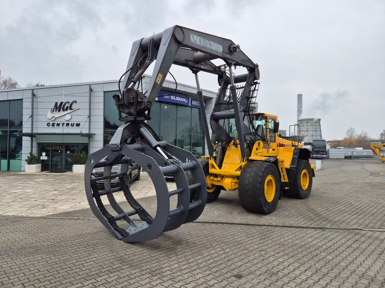 Volvo L180 E - Ελαστιχοφόρος φορτωτής: φωτογραφία 2 Volvo L180 E - Ελαστιχοφόρος φορτωτής: φωτογραφία 2