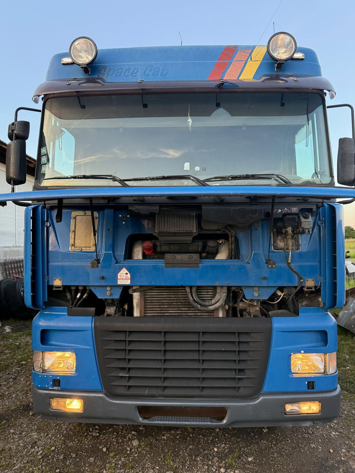 DAF XF 95.380 6X2 stake body - Φορτηγό με ανοιχτή καρότσα: φωτογραφία 4 DAF XF 95.380 6X2 stake body - Φορτηγό με ανοιχτή καρότσα: φωτογραφία 4