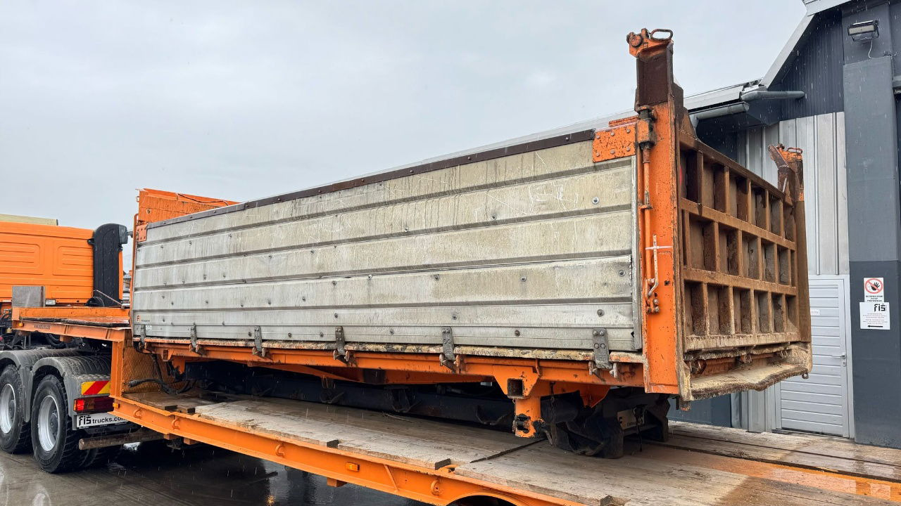 Diversen - 5.30m - 12m3 - Άλλα μηχανήματα: φωτογραφία 4 Diversen - 5.30m - 12m3 - Άλλα μηχανήματα: φωτογραφία 4