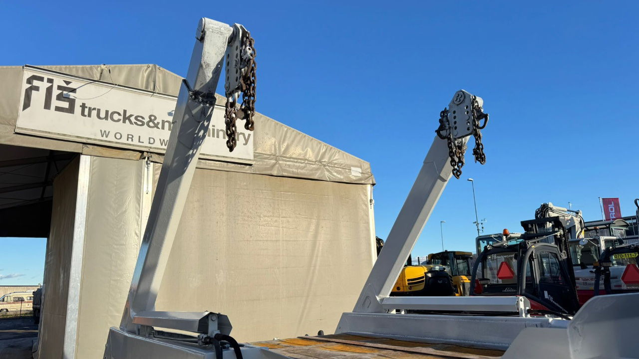 MAN 18.284 LK 4x2 absetz tipper - euro 2 - Φορτηγό μεταφοράς εμπορευματοκιβωτίων/ Κινητό αμάξωμα: φωτογραφία 4 MAN 18.284 LK 4x2 absetz tipper - euro 2 - Φορτηγό μεταφοράς εμπορευματοκιβωτίων/ Κινητό αμάξωμα: φωτογραφία 4