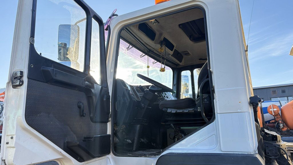 Φορτηγό ανατρεπόμενο MAN 27.403 - 6x4 - 3 sided tipper - perfect: φωτογραφία 15