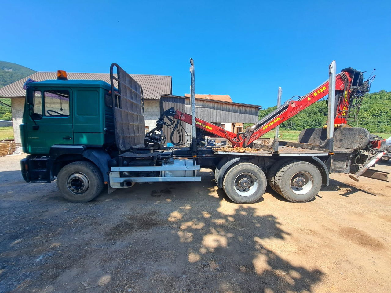 MAN 33.464 6x4 forest truck - Complete Spring - Epsilon E128 + scissors - Φορτηγό ξυλείας: φωτογραφία 3 MAN 33.464 6x4 forest truck - Complete Spring - Epsilon E128 + scissors - Φορτηγό ξυλείας: φωτογραφία 3