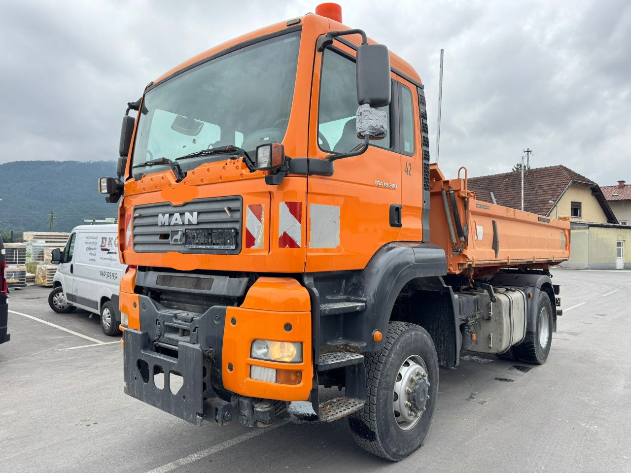 Φορτηγό ανατρεπόμενο MAN TGA 18.320 4X4 meiller tipper - euro 4: φωτογραφία 1