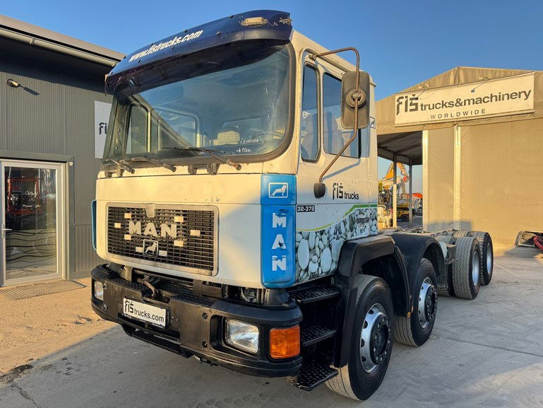MAN - spring - Φορτηγό σασί: φωτογραφία 1 MAN - spring - Φορτηγό σασί: φωτογραφία 1