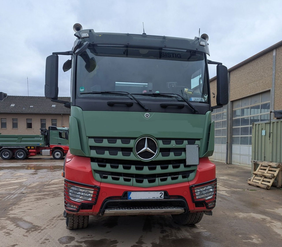 Mercedes-Benz Actros 2651 6X4 meiller bordmatic tipper - Φορτηγό ανατρεπόμενο: φωτογραφία 2 Mercedes-Benz Actros 2651 6X4 meiller bordmatic tipper - Φορτηγό ανατρεπόμενο: φωτογραφία 2
