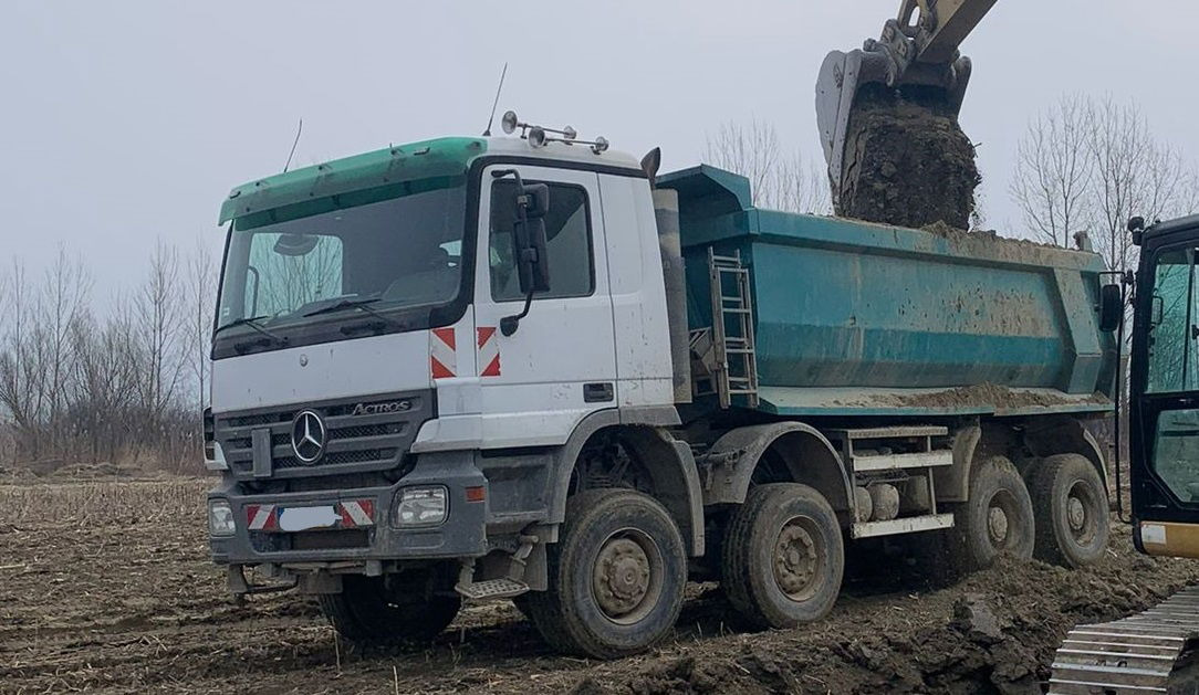 Mercedes-Benz Actros 4141 K 8x6 mulda tipper - damaged - Φορτηγό ανατρεπόμενο: φωτογραφία 2 Mercedes-Benz Actros 4141 K 8x6 mulda tipper - damaged - Φορτηγό ανατρεπόμενο: φωτογραφία 2