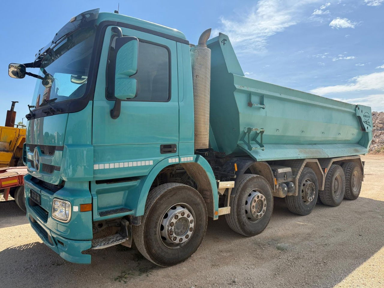 Mercedes-Benz Actros 4448 10x4 mulda tipper - euro 5 - lifting axle - Φορτηγό ανατρεπόμενο: φωτογραφία 2 Mercedes-Benz Actros 4448 10x4 mulda tipper - euro 5 - lifting axle - Φορτηγό ανατρεπόμενο: φωτογραφία 2