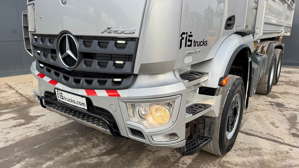 Mercedes-Benz Arocs 2643 6X4 meiller bordmatic tipper - Φορτηγό ανατρεπόμενο: φωτογραφία 2 Mercedes-Benz Arocs 2643 6X4 meiller bordmatic tipper - Φορτηγό ανατρεπόμενο: φωτογραφία 2