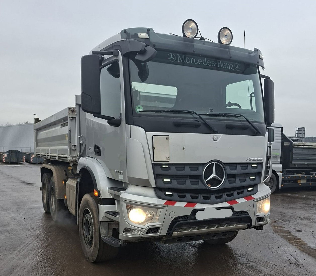 Mercedes-Benz Arocs 2643 6X4 meiller bordmatic tipper - Φορτηγό ανατρεπόμενο: φωτογραφία 2 Mercedes-Benz Arocs 2643 6X4 meiller bordmatic tipper - Φορτηγό ανατρεπόμενο: φωτογραφία 2