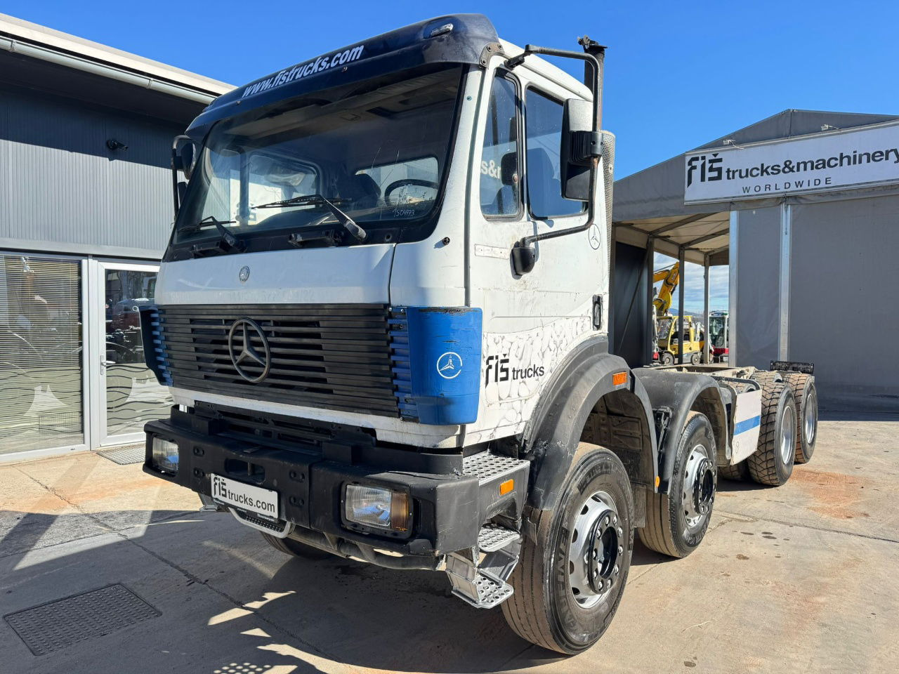 Mercedes-Benz SK 3234 8x4 chassis - Φορτηγό σασί: φωτογραφία 1 Mercedes-Benz SK 3234 8x4 chassis - Φορτηγό σασί: φωτογραφία 1