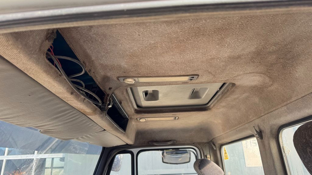 Φορτηγό σασί Mercedes-Benz SK 3234 8x4 chassis: φωτογραφία 25