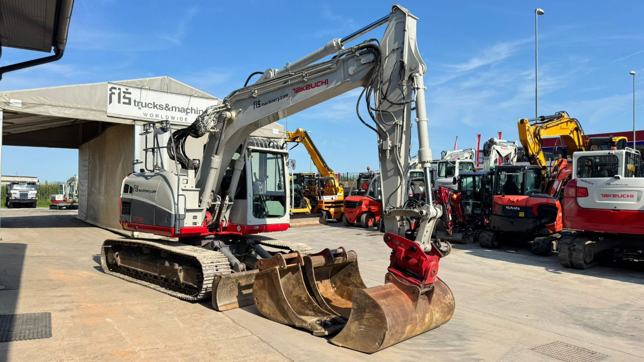 Takeuchi TB2150R - 2017 Year - Powertilt - 3X Buckets - Ερπυστριοφόρος εκσκαφέας: φωτογραφία 2 Takeuchi TB2150R - 2017 Year - Powertilt - 3X Buckets - Ερπυστριοφόρος εκσκαφέας: φωτογραφία 2