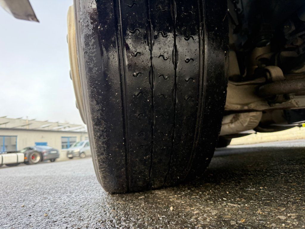 Τράκτορας DAF XF480 Superspacecab SSC lowdeck: φωτογραφία 10 Τράκτορας DAF XF480 Superspacecab SSC lowdeck: φωτογραφία 10