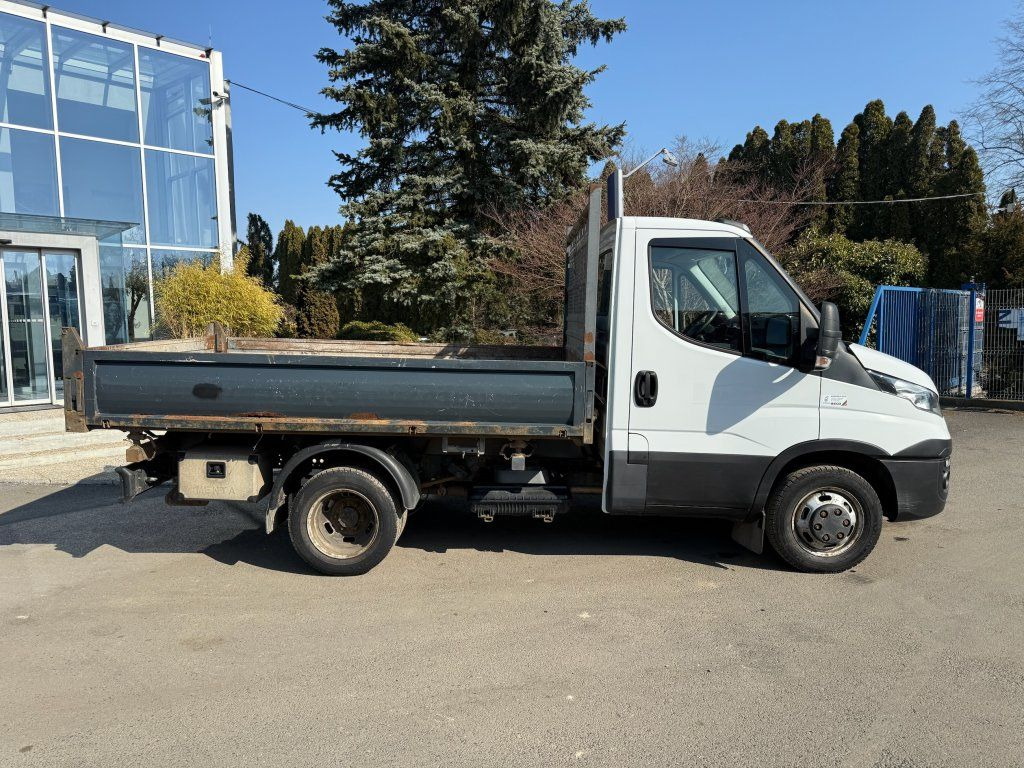 Iveco 35C17 Daily - Όχημα με ανατρεπομενη καροτσα: φωτογραφία 3 Iveco 35C17 Daily - Όχημα με ανατρεπομενη καροτσα: φωτογραφία 3
