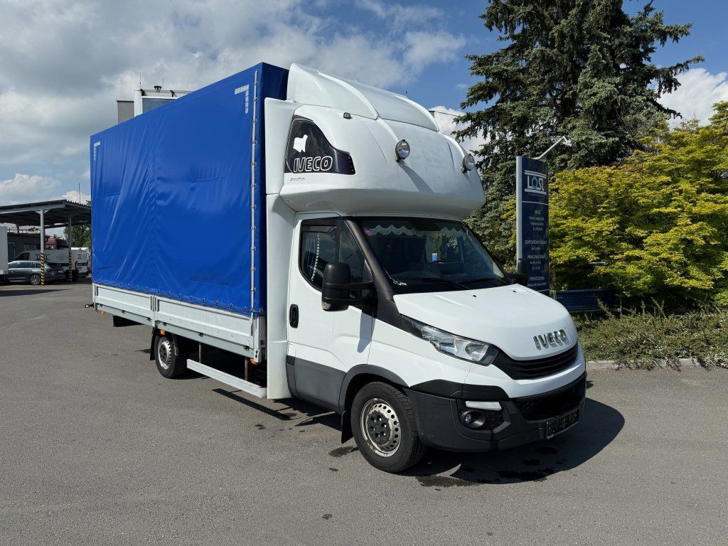 Iveco 35S18 Daily - Επαγγελματικό αυτοκίνητο με μουσαμά: φωτογραφία 2 Iveco 35S18 Daily - Επαγγελματικό αυτοκίνητο με μουσαμά: φωτογραφία 2