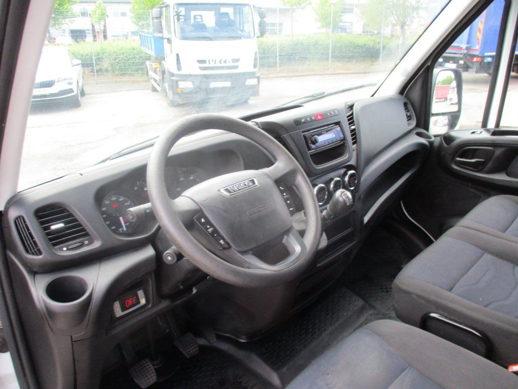 Επαγγελματικό αυτοκίνητο ψυγείο Iveco Daily 35C16 Dhollandia: φωτογραφία 15 Επαγγελματικό αυτοκίνητο ψυγείο Iveco Daily 35C16 Dhollandia: φωτογραφία 15