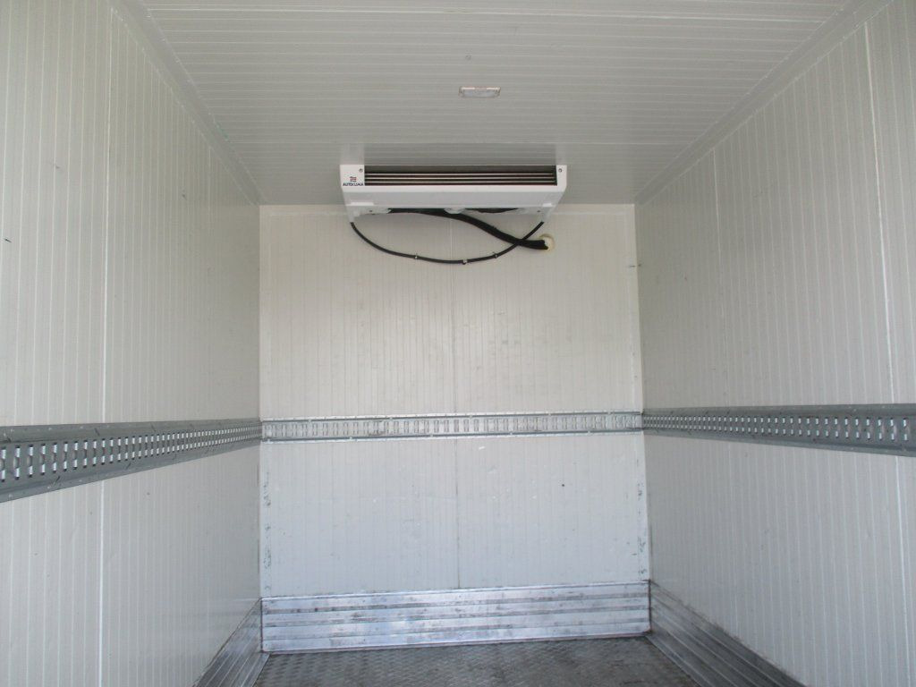 Επαγγελματικό αυτοκίνητο ψυγείο Iveco Daily 35C16 Dhollandia: φωτογραφία 10 Επαγγελματικό αυτοκίνητο ψυγείο Iveco Daily 35C16 Dhollandia: φωτογραφία 10