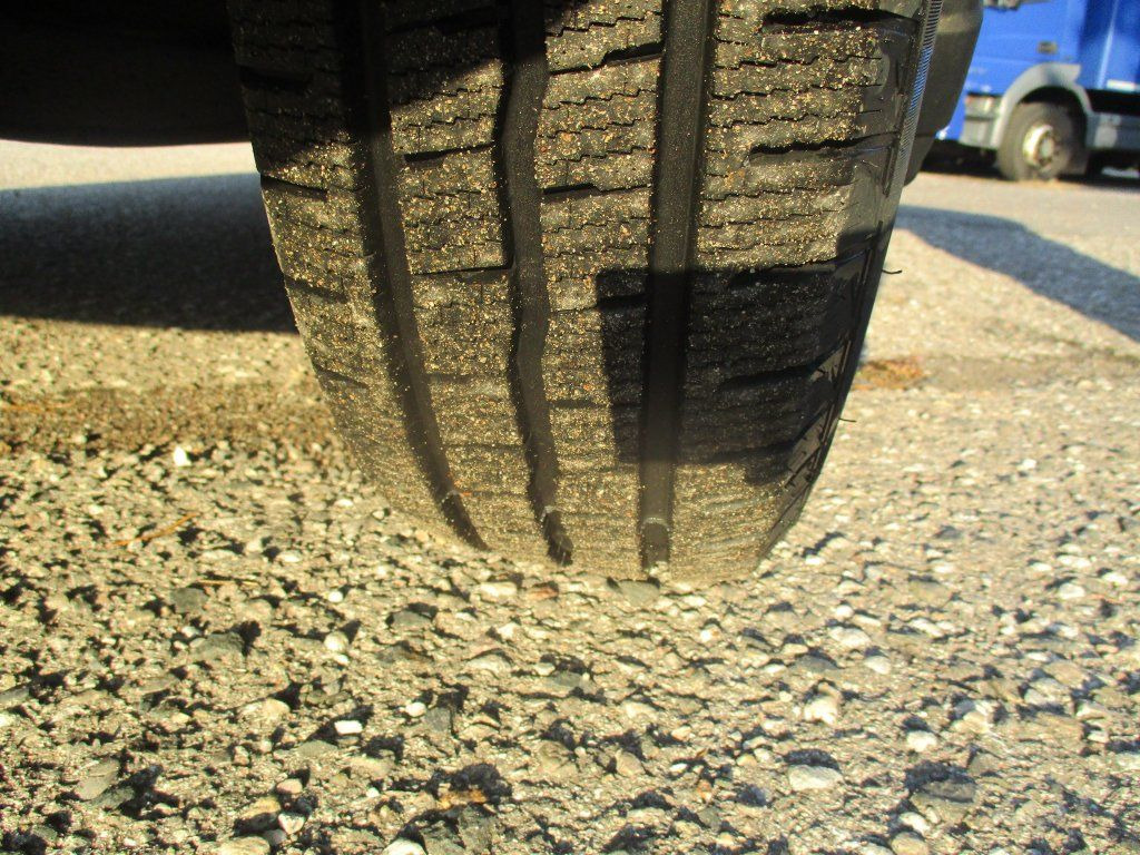 Iveco Daily 35C16 - Επαγγελματικό αυτοκίνητο κόφα: φωτογραφία 4 Iveco Daily 35C16 - Επαγγελματικό αυτοκίνητο κόφα: φωτογραφία 4