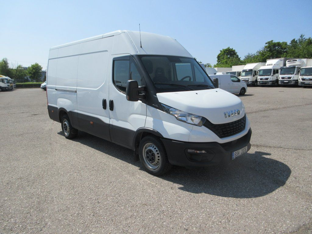 Iveco Daily 35S16 - Βαν: φωτογραφία 1 Iveco Daily 35S16 - Βαν: φωτογραφία 1