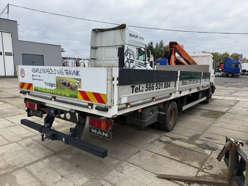 MAN 12.185 EURO 3 Kran UNBEWEGLICH - Φορτηγό με γερανό: φωτογραφία 3 MAN 12.185 EURO 3 Kran UNBEWEGLICH - Φορτηγό με γερανό: φωτογραφία 3