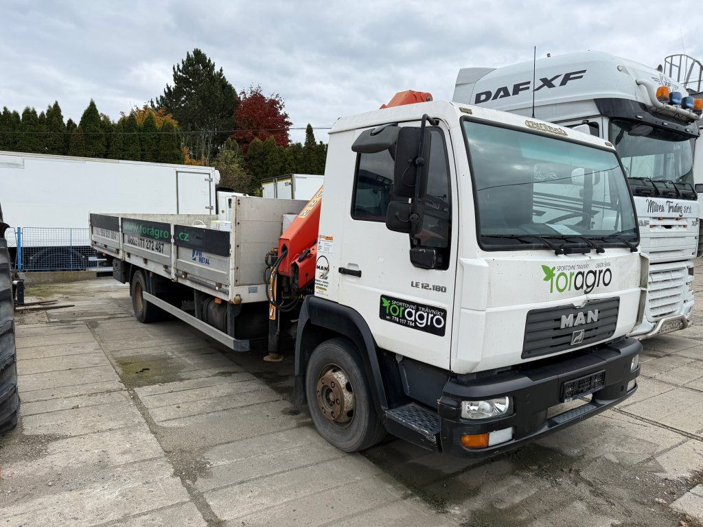 MAN 12.185 EURO 3 Kran UNBEWEGLICH - Φορτηγό με γερανό: φωτογραφία 2 MAN 12.185 EURO 3 Kran UNBEWEGLICH - Φορτηγό με γερανό: φωτογραφία 2