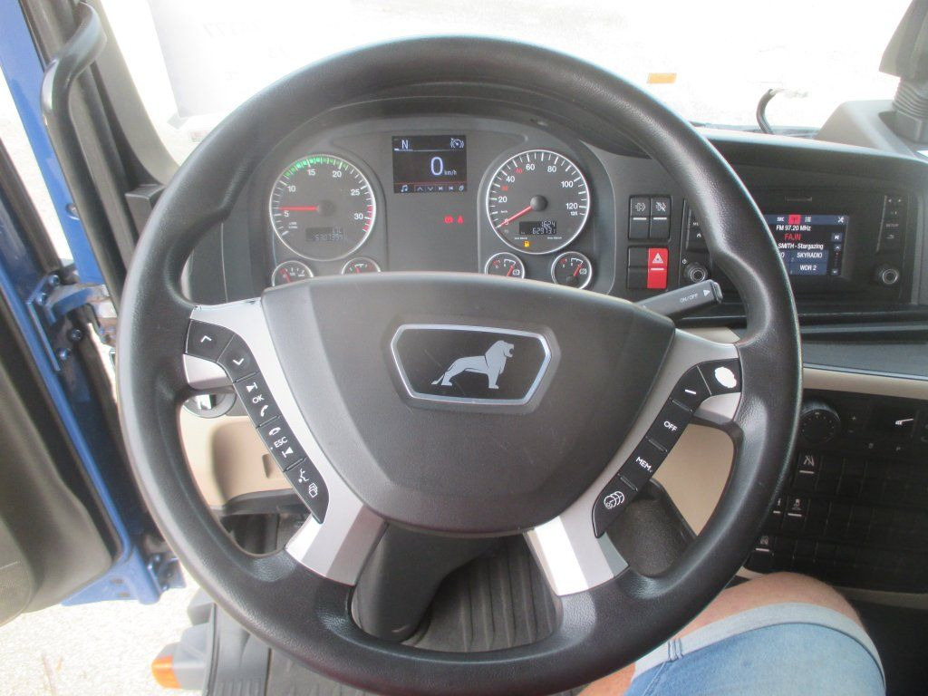 Φορτηγό μουσαμάς MAN TGL 12.250: φωτογραφία 12