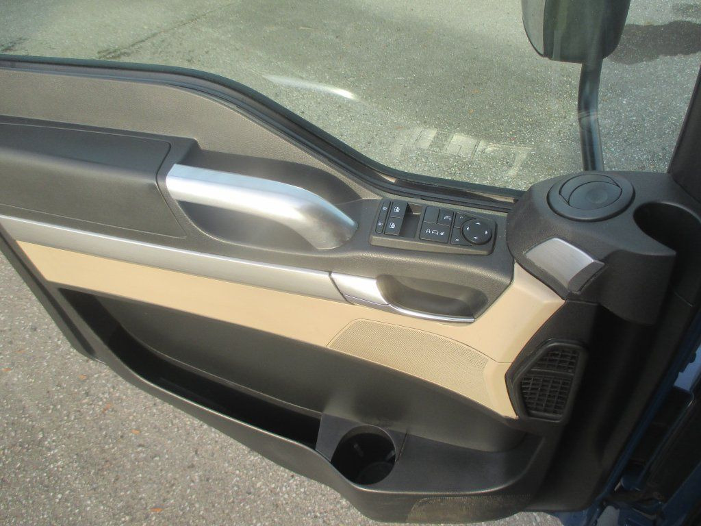 Φορτηγό μουσαμάς MAN TGL 12.250: φωτογραφία 10