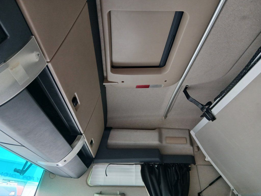 Τράκτορας MAN TGX18.500 XXL EURO 6 MEGA/lowdeck: φωτογραφία 18