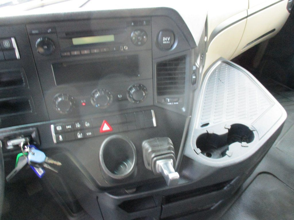Μίσθωση  Mercedes-Benz 1845 Actros EURO 6 MEGA/lowdeck Mercedes-Benz 1845 Actros EURO 6 MEGA/lowdeck: φωτογραφία 14