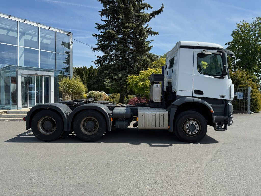 Mercedes-Benz 2648 Arocs 6x4 EURO 6 HYDRAULIK - Τράκτορας: φωτογραφία 3 Mercedes-Benz 2648 Arocs 6x4 EURO 6 HYDRAULIK - Τράκτορας: φωτογραφία 3