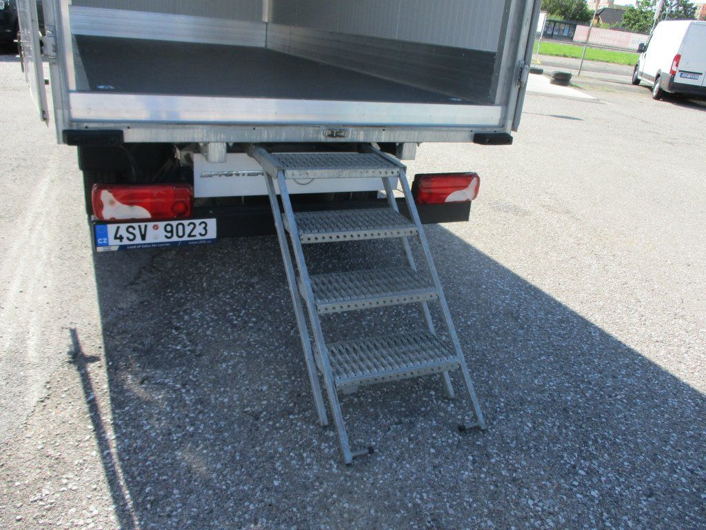Mercedes-Benz Sprinter 513, CDi - Επαγγελματικό αυτοκίνητο ψυγείο: φωτογραφία 5 Mercedes-Benz Sprinter 513, CDi - Επαγγελματικό αυτοκίνητο ψυγείο: φωτογραφία 5