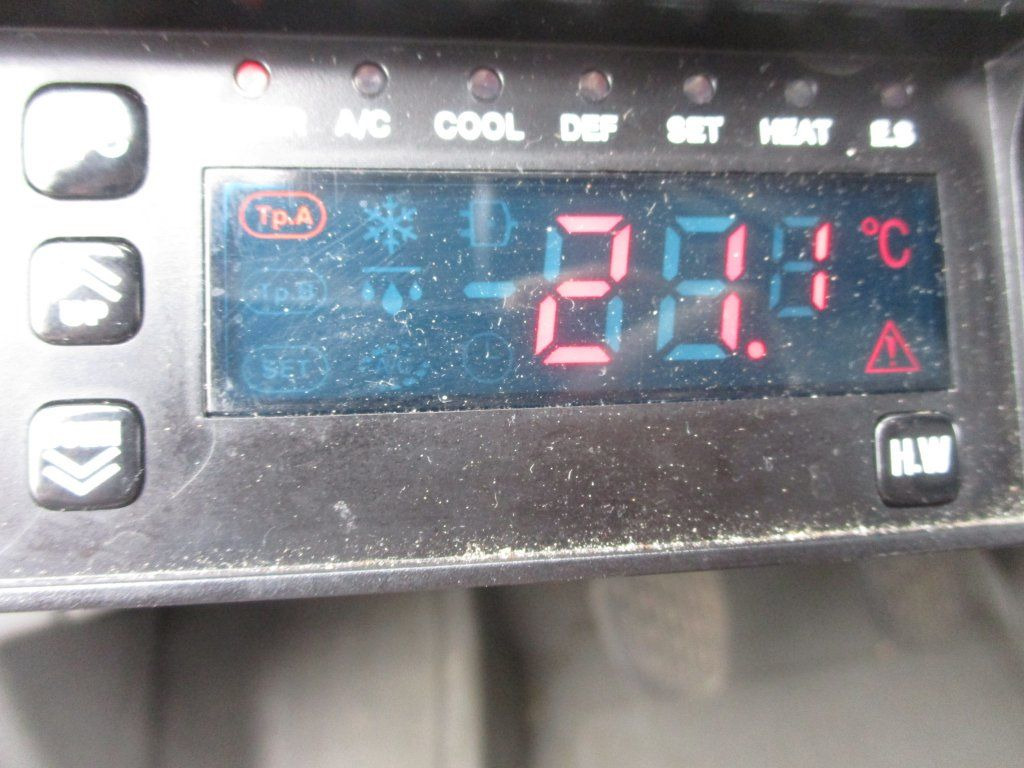 Μίσθωση Mercedes-Benz Sprinter 516 CDI  Mercedes-Benz Sprinter 516 CDI: φωτογραφία 10 Μίσθωση Mercedes-Benz Sprinter 516 CDI  Mercedes-Benz Sprinter 516 CDI: φωτογραφία 10