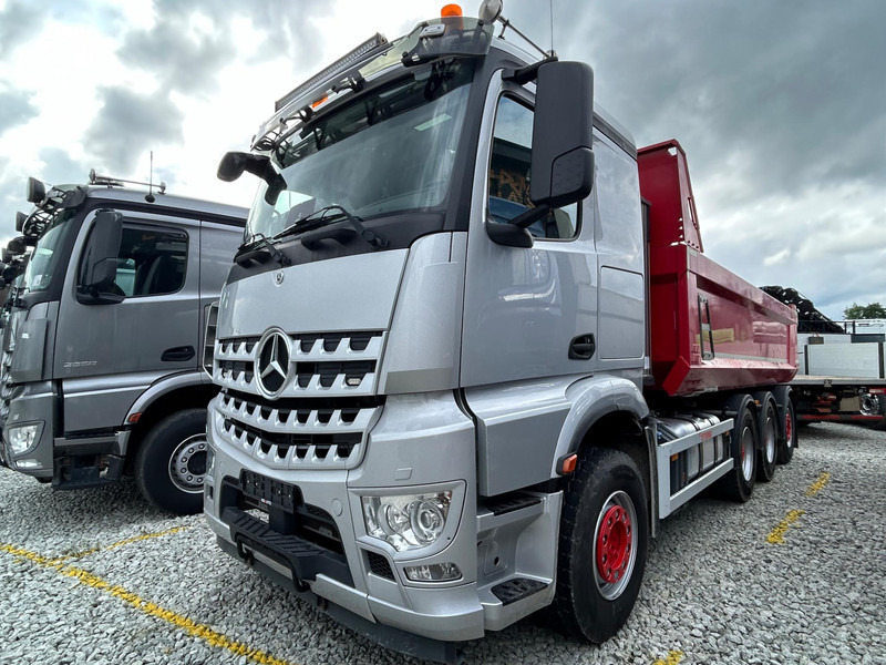Mercedes-Benz Arocs 3253 | TULOSSA - Φορτηγό ανατρεπόμενο: φωτογραφία 1 Mercedes-Benz Arocs 3253 | TULOSSA - Φορτηγό ανατρεπόμενο: φωτογραφία 1