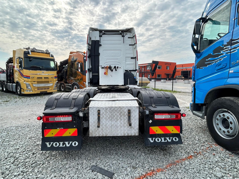 Volvo FH 16 750 6x2 | HIDASTIN | HYDRAULIIKKA | ADR | GLOBE XL | TULOSSA - Τράκτορας: φωτογραφία 5 Volvo FH 16 750 6x2 | HIDASTIN | HYDRAULIIKKA | ADR | GLOBE XL | TULOSSA - Τράκτορας: φωτογραφία 5