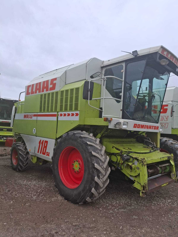 Claas dominator 118 sl Maxi - Μηχανή συγκομιδής: φωτογραφία 1 Claas dominator 118 sl Maxi - Μηχανή συγκομιδής: φωτογραφία 1