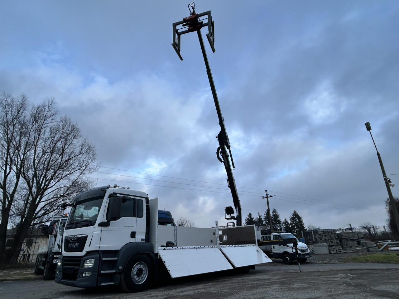 Μίσθωση MAN 26.460 /HIAB XS177K+FUNK/ LIFT+LENK MAN 26.460 /HIAB XS177K+FUNK/ LIFT+LENK: φωτογραφία 11 Μίσθωση MAN 26.460 /HIAB XS177K+FUNK/ LIFT+LENK MAN 26.460 /HIAB XS177K+FUNK/ LIFT+LENK: φωτογραφία 11